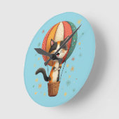 Vrolijke Calico Cat Sky Adventure Illustratie Ronde Klok (Hoek)