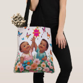 Vrolijke Canvas tas-Schattigee vlinder en bloemen  Tote Bag (Dichtbij)
