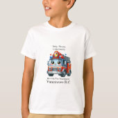 Vrolijke cartoon brandweerwagen op een stralende d t-shirt (Voorkant)
