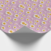 Vrolijke Daisy Pattern op Roze Achtergrond Cadeaupapier (Hoek)