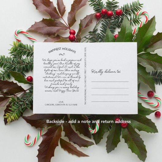 Vrolijke eerste kerstfoto's, bessen en groen feestdagenkaart