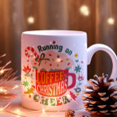 Vrolijke en heldere kerstkoffie koffiemok