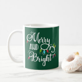 vrolijke en heldere kerstverlichting koffiemok