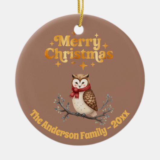 Vrolijke kerst mocha goud schattige uil keramisch ornament (Voorkant)