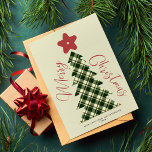 Vrolijke kerstboom rood groen plaid niet-foto feestdagenkaart<br><div class="desc">Retro stijl rood en groen geruite tartan boom en ster vormen handgeschreven Merry Christmas script nonphoto eenvoudige vakantie kaart. Gemakkelijk te personaliseren met uw familienaam en jaar.</div>
