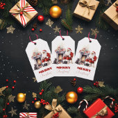 Vrolijke Kerstman bij de open haard Cadeaulabel