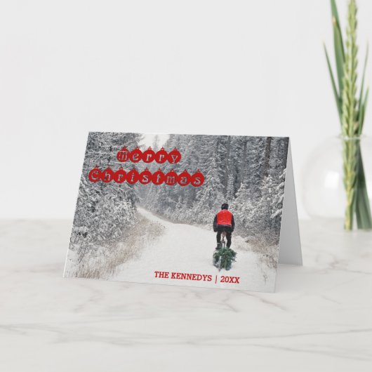 Vrolijke Kerstmis - Fietser die naar huis de Boom Feestdagen Kaart (Voorkant)