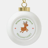 Vrolijke kersttekst rendier wit keramische bal ornament (Voorkant)