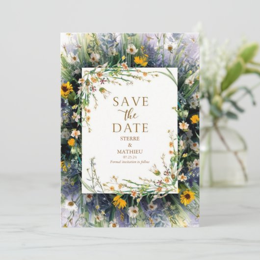 Vrolijke minimalistische Wildflower bruiloft Save The Date (Staand voorkant)