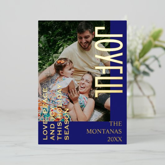 Vrolijke moderne vakantie familie foto Midnight Bl Folie Feestdagenkaart (Staand Voorkant)