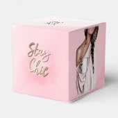 Vrolijke Roze Zakelijke Koffiemeisje Bedankdoosjes (Achterkant)