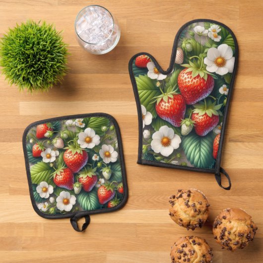 Vrolijke Strawberry Red Berry Ovenwant & Pannenlap Set (Top down)
