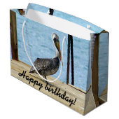 Vrolijke verjaardag! Pelican op de foto van de pie Large Cadeautasje (Achterkant Gekanteld)