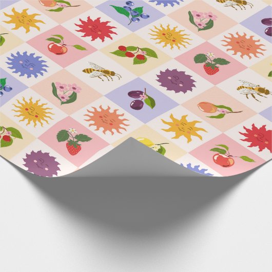 Vrolijke zomer fruit en zonnen bijen raster patroo cadeaupapier (Hoek)
