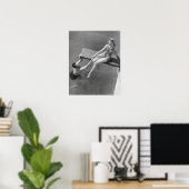 Vrouw aan de duikplank poster (Thuiskantoor)
