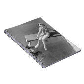 Vrouw aan het duikbord notitieboek (Rechterzijde)