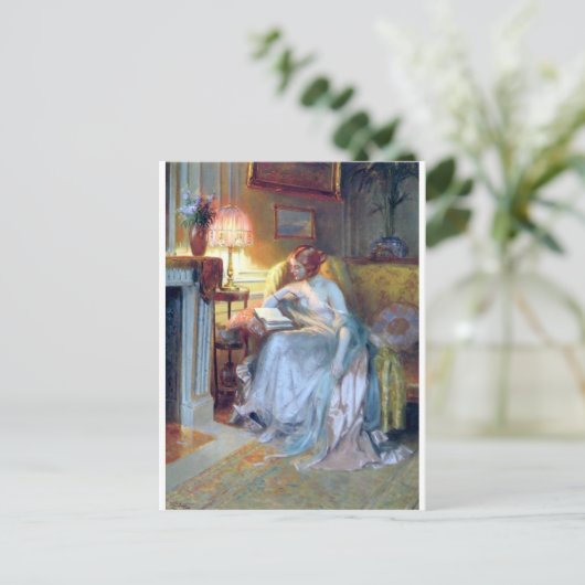 Vrouw bij het antiek schilderij van de lamp briefkaart (Staand voorkant)