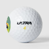 vrouw bovenop golfballen (Logo)