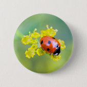 vrouw bovenop ronde button 5,7 cm (Voorkant)