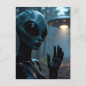 Vrouw buitenaardse alien en ufo briefkaart (Voorkant)
