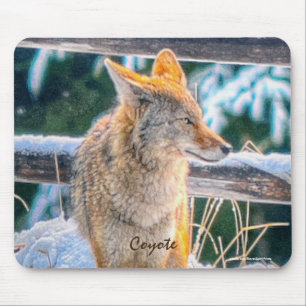 Vrouw Coyote jacht op sneeuw #Gift Mousepad Muismat