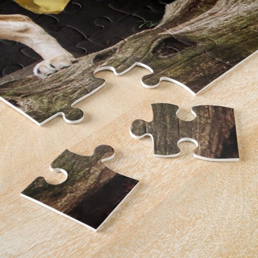 VROUW DIE EEN LION FANTASY JIGSAW PUZZLE RICHT LEGPUZZEL (Zijkant)