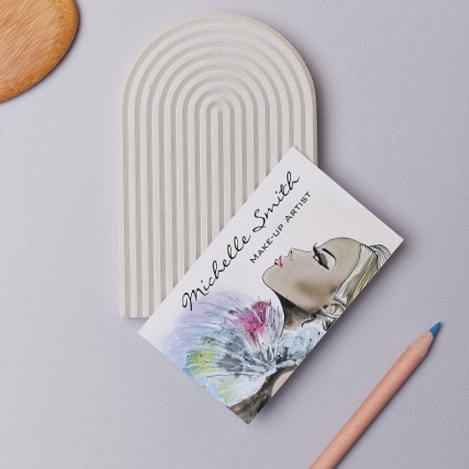 Vrouw die make-up kunstenaarsontwerp maakt visitekaartje