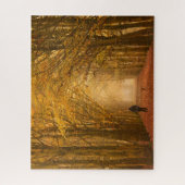 Vrouw die met haar hond op de herfst ochtend wande legpuzzel (Verticaal)