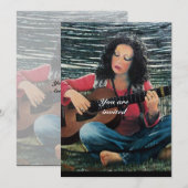 Vrouw die muziek speelt met akoestische gitaar kaart (Voorkant / Achterkant)