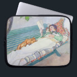 Vrouw die op een bank ligt, 1913 (m/c op papier) laptop sleeve<br><div class="desc">Collectie afbeelding nummer:  XIR180155 Vrouw op een bank,  1913 (w/c op papier). Larsson,  Carl (1853-1919),  waterverf op papier. Louvre,  Parijs,  France Giraudon.  1913</div>