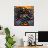 Vrouw die vrij Afrikaans danst Poster (Thuiskantoor)