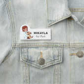 Vrouw Dierenarts en Schattigee Puppy Naamplaatje (In situ)