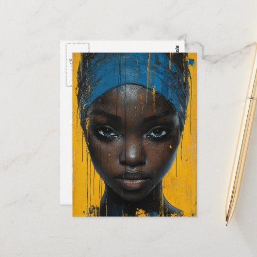 Vrouw draagt blauw briefkaart (Voorkant / Achterkant in situ)