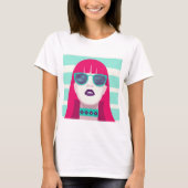 Vrouw draagt zonnebril t-shirt (Voorkant)