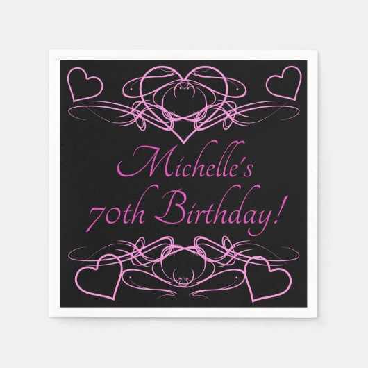 Vrouw draait 70 jaar om servet (Voorkant)