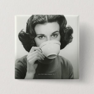 Vrouw Drink Vierkante Button 5,1 Cm