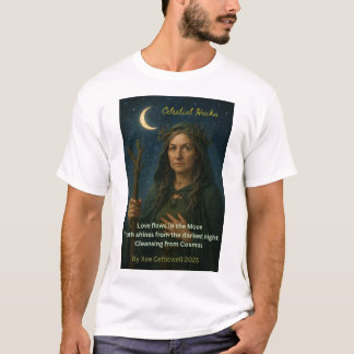 Vrouw druïde en gedicht op T-shirt
