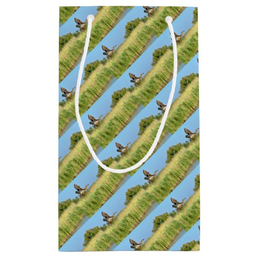 Vrouw eend-wilde eend tijdens de vlucht klein cadeauzakje (Achterkant)