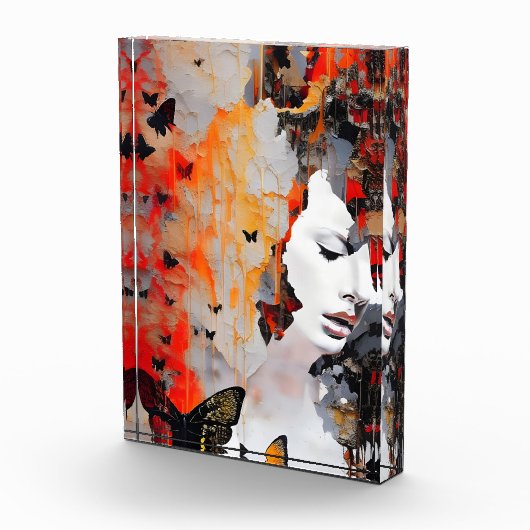 Vrouw en Butterflies Messy Painting Fotoblokken (Rechts)