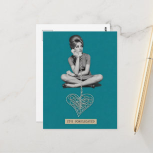 Vrouw en telefoon hart het is ingewikkeld collage briefkaart