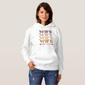 Vrouw Est. 2024 Getrouwd Paar Matching Honeymoon Hoodie (Voorkant volledig)