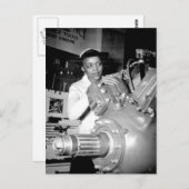 Vrouw fabrieksarbeider met Vliegtuig-engine Briefkaart (Voorkant / Achterkant)