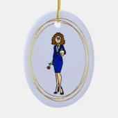 Vrouw Funeral Director Holding Urn Ornament (Voorkant)