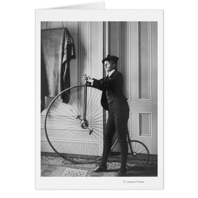 Vrouw Gedprezen als Man met fiets (Voorkant)