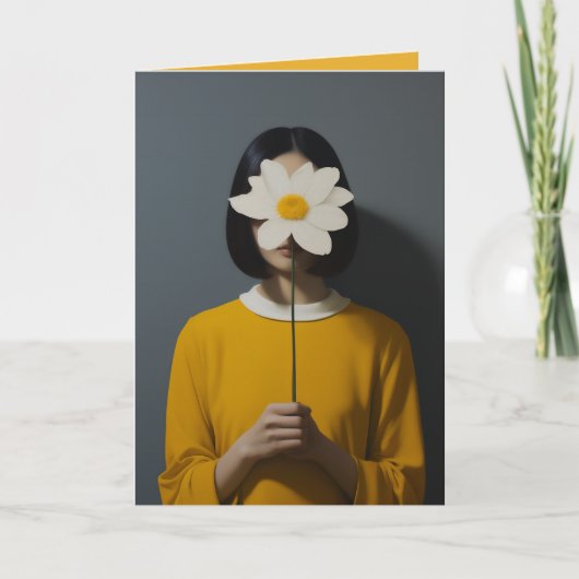 Vrouw Gele Jurk Witte Bloem (Voorkant)