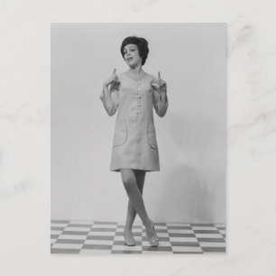 Vrouw Gesturing Briefkaart