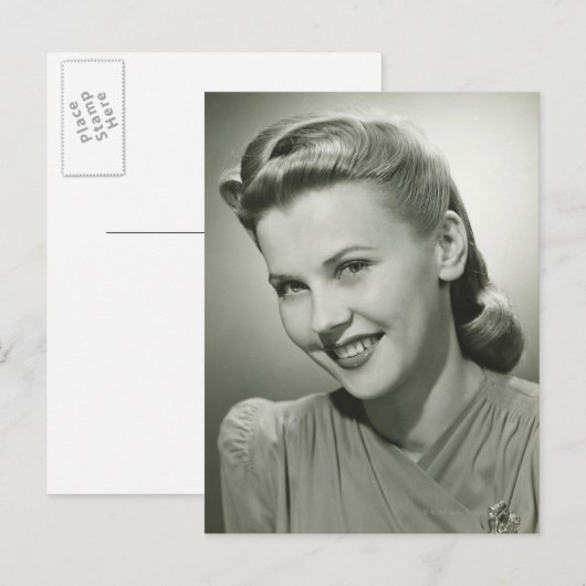 Vrouw glimlacht 2 briefkaart (Voorkant / Achterkant)