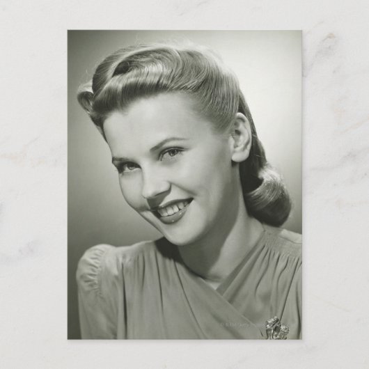 Vrouw glimlacht 2 briefkaart (Voorkant)