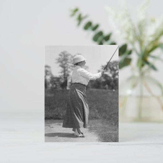  vrouw Golfing, jaren 1910 Briefkaart (Staand voorkant)