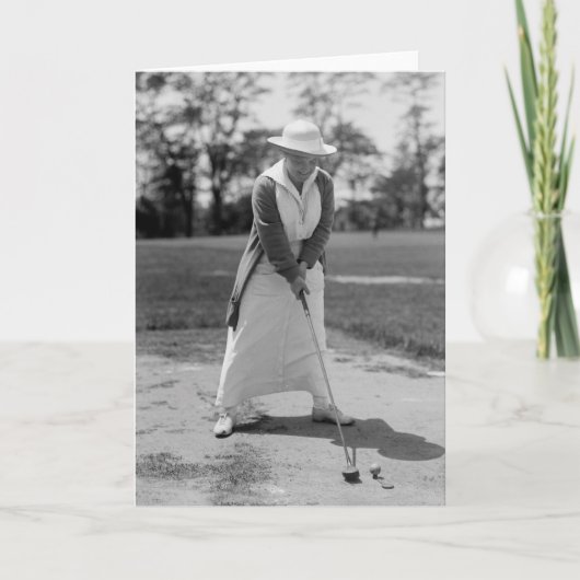 Vrouw Golfing, Vintage 1910s Kaart (Voorkant)